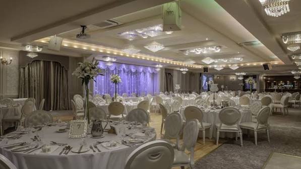 Carrickdale Hotel wedding photography